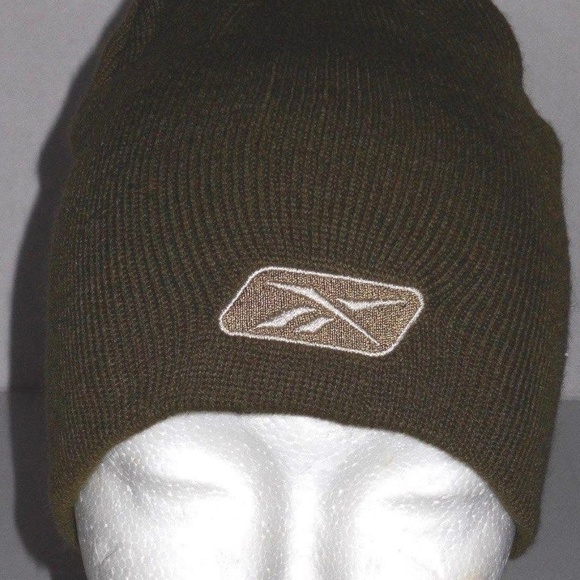 Vtg Acrylic Warm Winter Beanie Skull Soft Cap Hat